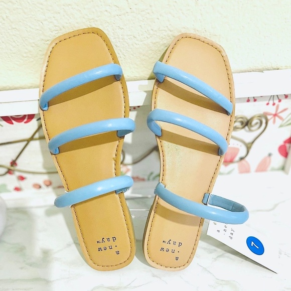 Women's Wren Triple Strap Sandals Blue - A New Day - size 7 - Picture 2 of 4